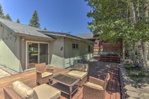 South Lake Tahoe Hideaway with Private Hot Tub!